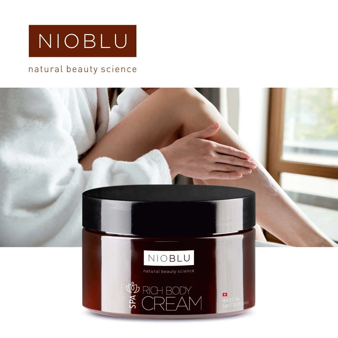 Nioblu Almond Bodycrème met zoete amandelolie en vitamine E voor intensieve huidvoeding bij Divae IJsselstein.