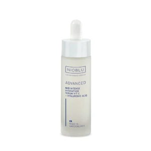 Nioblu Intensive Hydration Serum met Vitamine C en Hyaluronzuur voor een stralende en volle huid bij Divae IJsselstein.